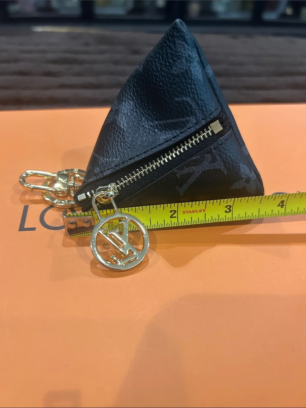 Fashion Jewelry leather coin